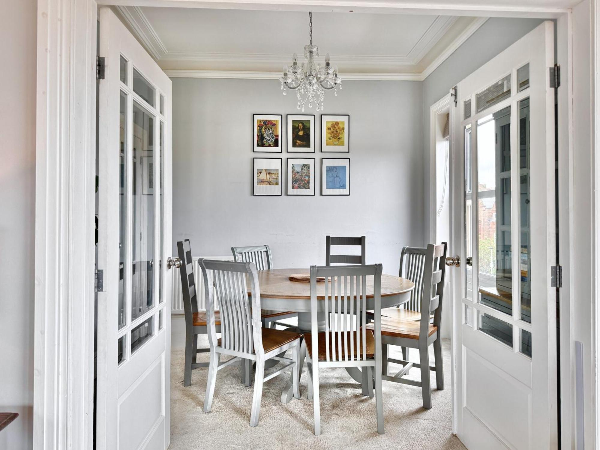 Apartment Victoria With Free Parking Scarborough Exteriör bild